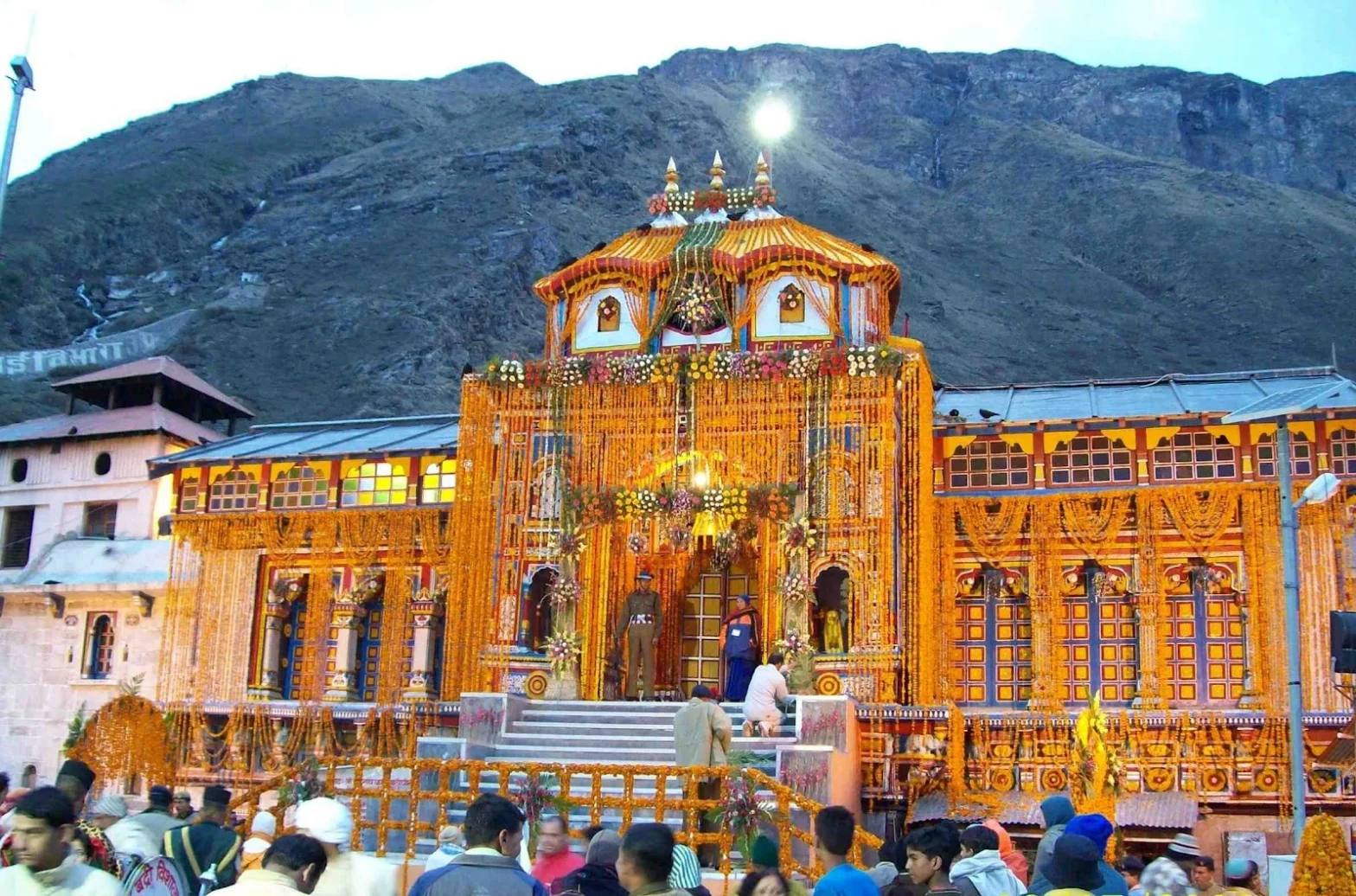 Ultimate Guide to Choosing the Best Chardham Yatra Package